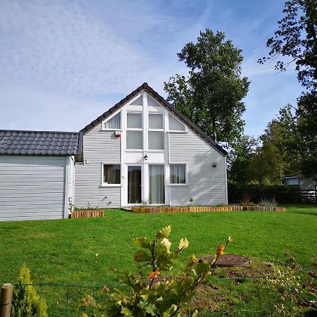 Bungalow du Lac Froid Chapelle Bagian luar foto