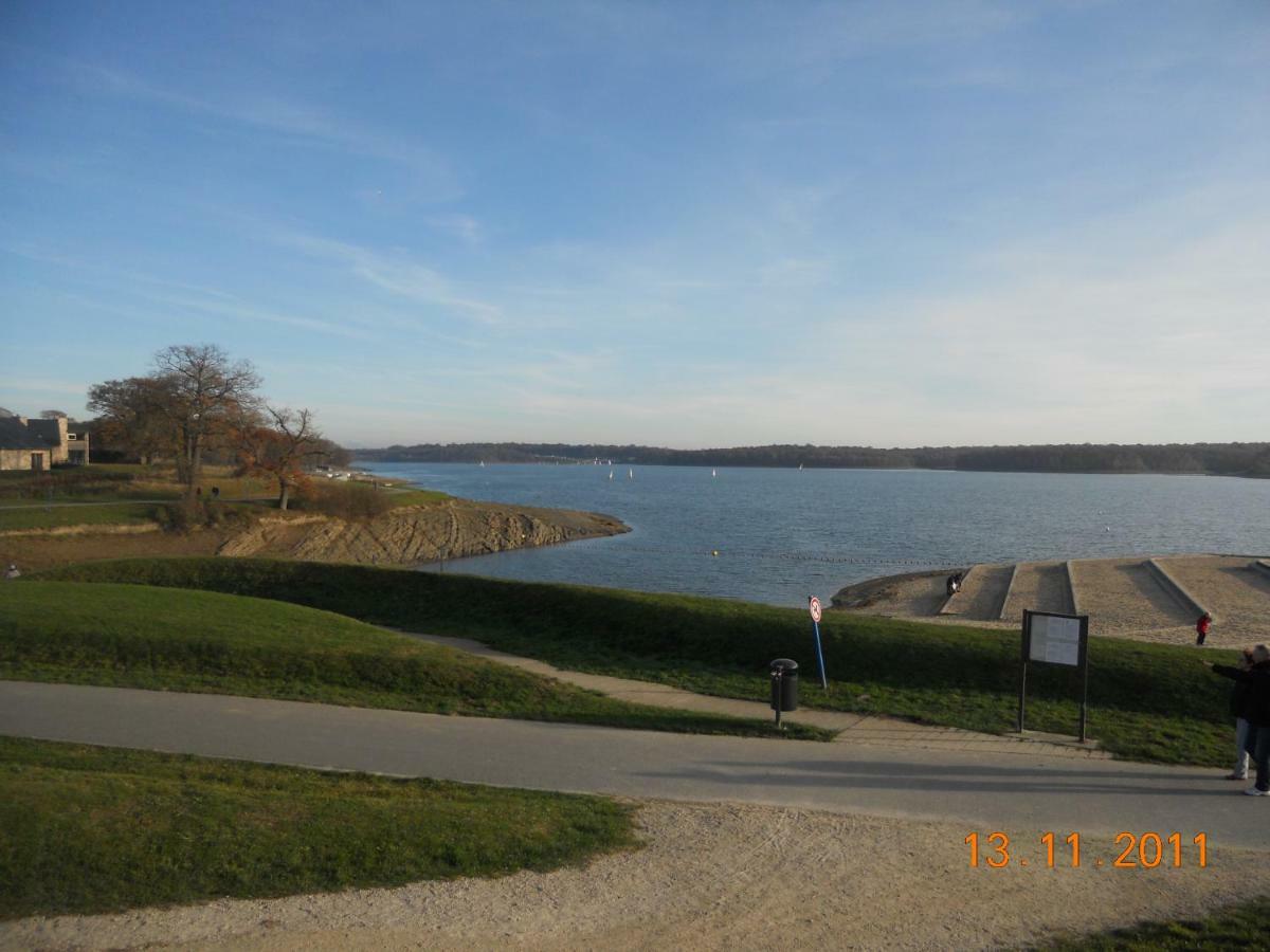 Bungalow du Lac Froid Chapelle Bagian luar foto